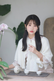 被体育老师C了我一节课作文